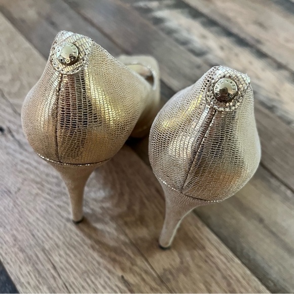 Michael Kors Gold Peep Toe High Heels 💛 - Picture 2 of 3